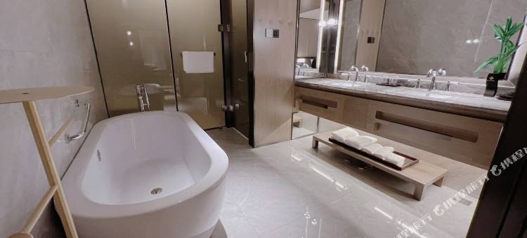 上海铂爵温泉酒店(九亭地铁站店)图片