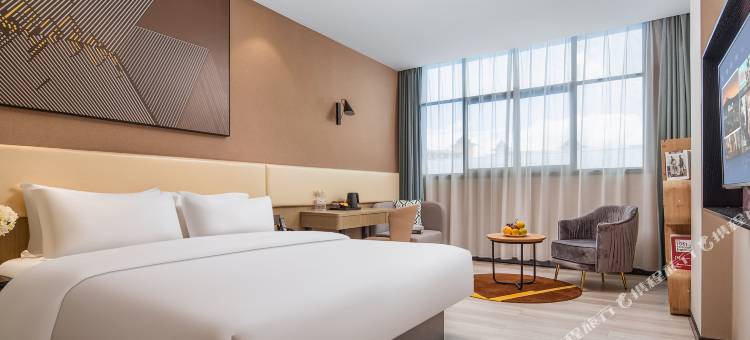 IU 酒店(瑞丽财富广场彩云城店)图片