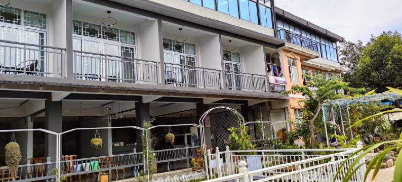 院子里民宿图片