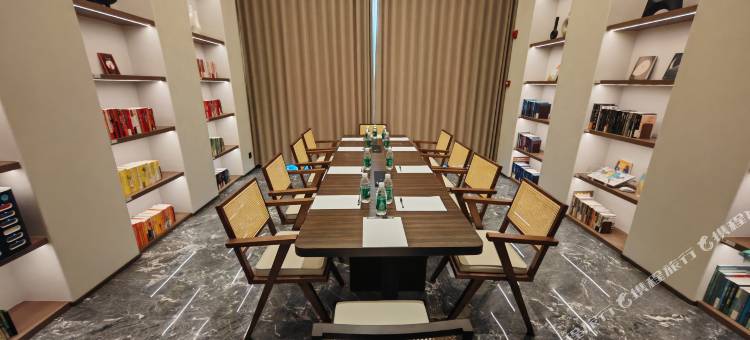 金华职业大学金帆街亚朵酒店图片