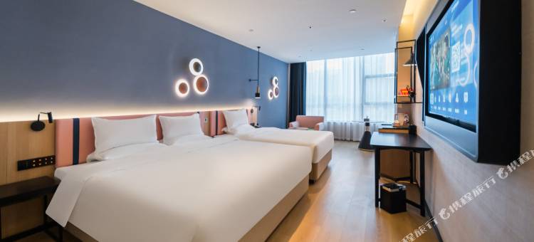 柏纳S酒店(喀什行政审批局小亚郎湿地公园店)图片