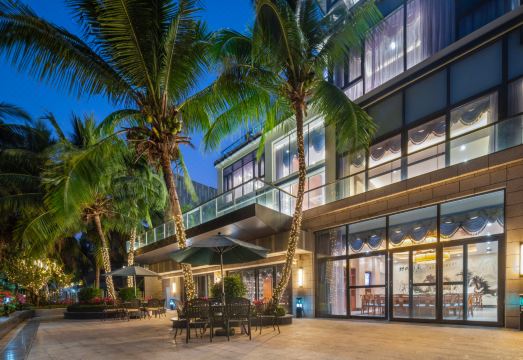 清水湾蓝波18°沙滩酒店（自由灯塔店）外景图