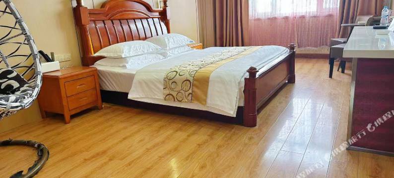 阿拉善左旗怡家精选酒店图片