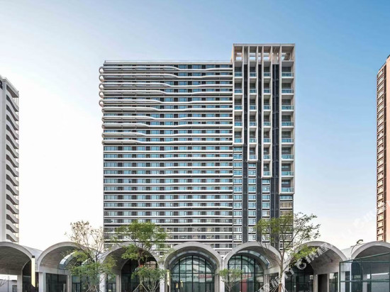 柚见民宿(城市阳台欢乐海湾店)