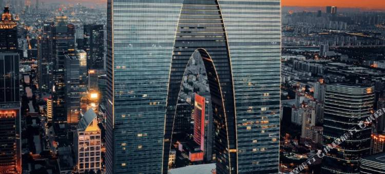 LBED SKYLINE天际线服务民宿(金鸡湖东方之门店)图片