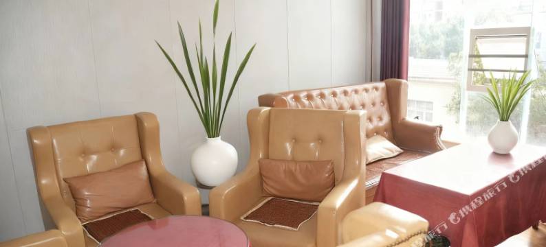 德福商务宾馆(仪陇新政镇店)图片