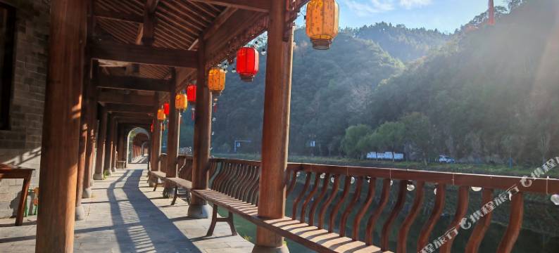 瑶里天青舍・Live溪岸休闲度假民宿(瑶里古镇店)图片