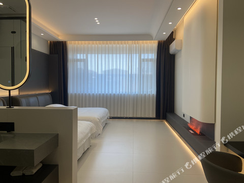 拜泉华夏商务宾馆