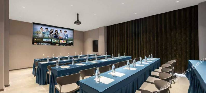 悦途酒店(永乐公园鞍山西站店)图片