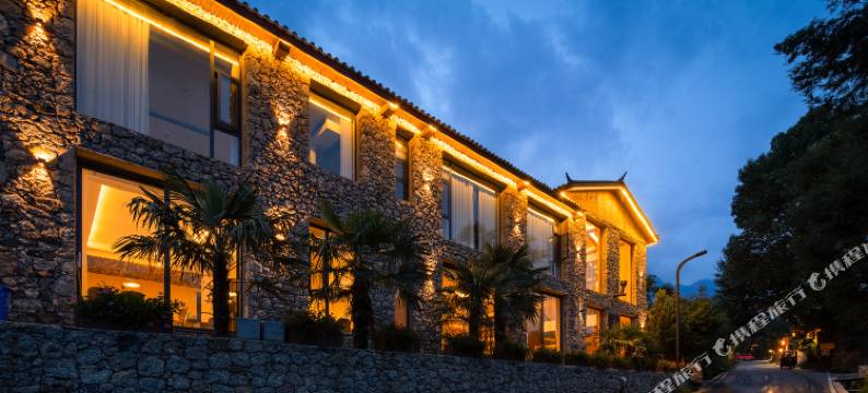 暮山·雪庐Twilight Peaks • View观山奢境林墅(玉龙雪山店)图片