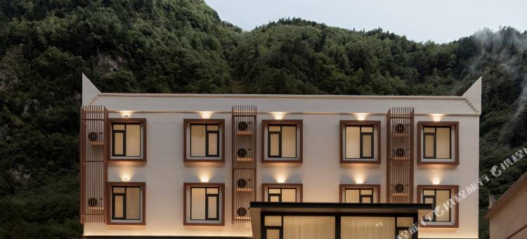 柏澜 Sanctuary(毕棚沟景区理小路店)图片