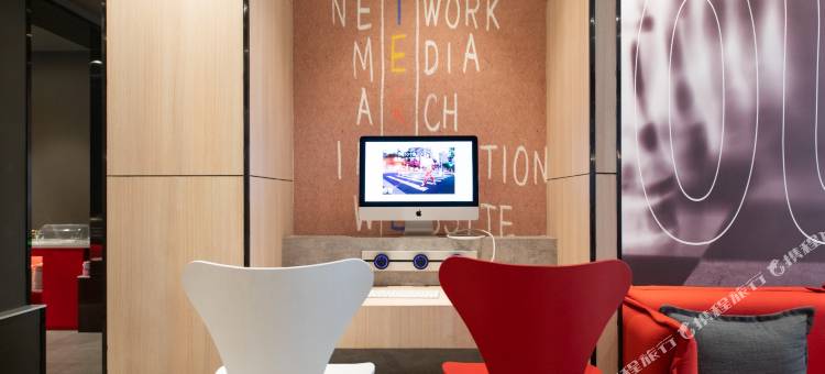 宜必思酒店(乌鲁木齐美美购物中心自治区博物馆店)图片