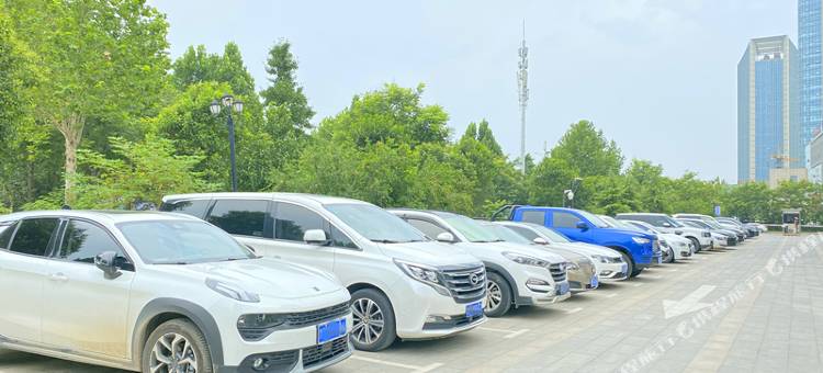 仟那酒店(鹤壁高铁站淇河景观店)图片