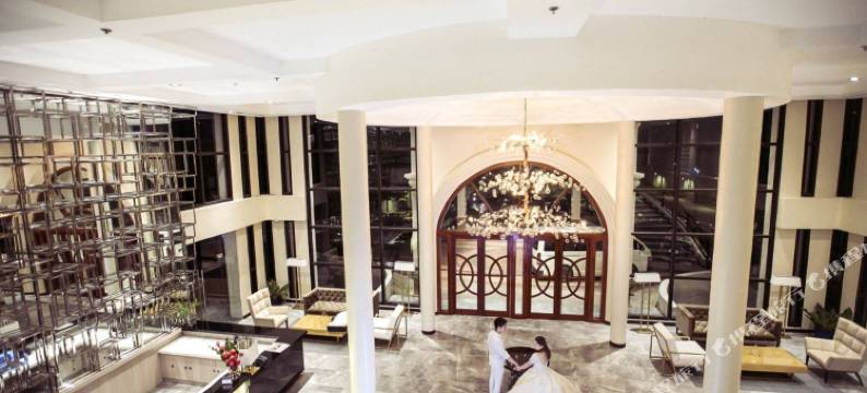 欧厄齐斯酒店(Hotel Oazis)图片