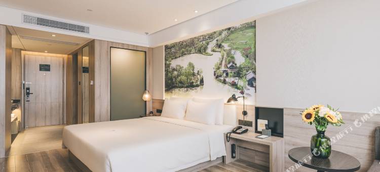 镇江火车站南徐大道亚朵酒店图片