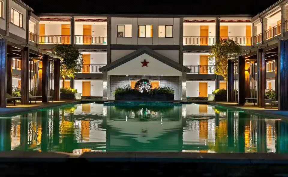 Qiandaohu Xinbo Holiday HotelHotel Overview