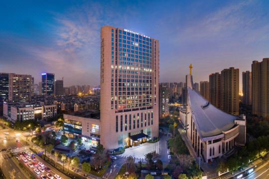 杭州庆春广场美居酒店