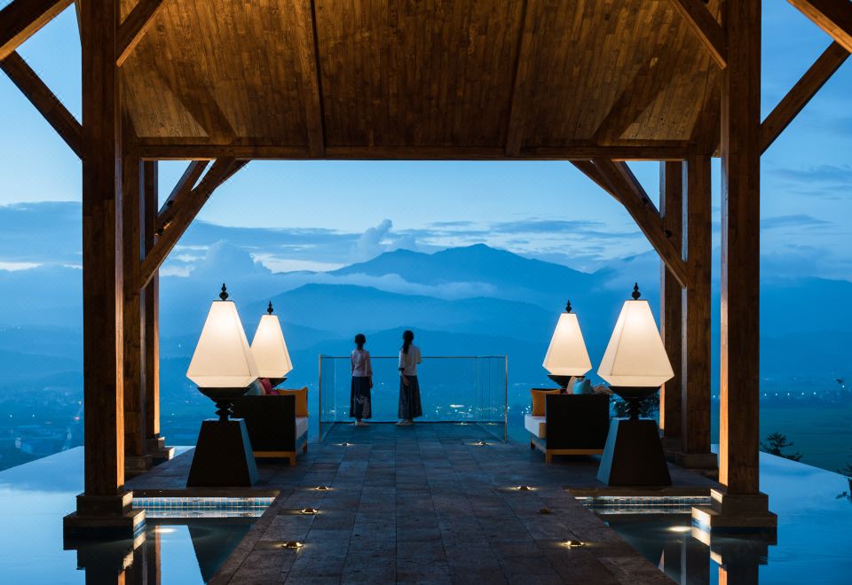 Bodu Ruili Hot Spring Inn