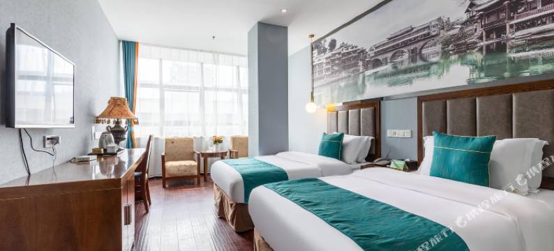 九九八精品商务酒店(安庆高铁站第九中学店)图片