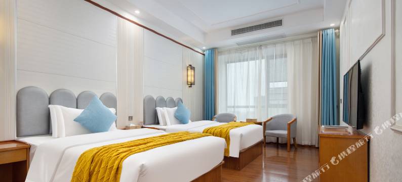 长沙银瑞酒店(洋湖湿地地铁站店)图片