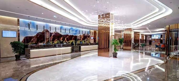 赤峰禧狮汇酒店(红山区政府维多利摩尔城店)图片