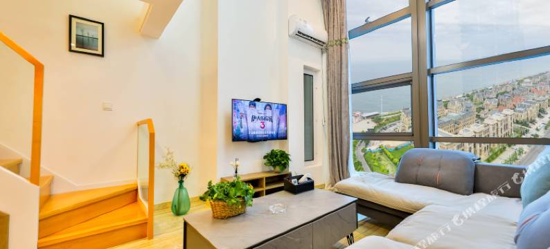 东港国际公馆海景loft酒店(大连威尼斯水城店)图片