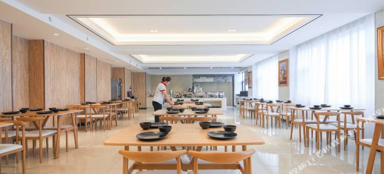 维也纳国际酒店(济宁高新区杨柳国际新城店)图片