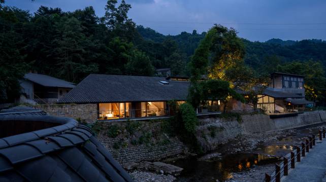 柒宿溪驻民宿(彭州龙门山柒村店)