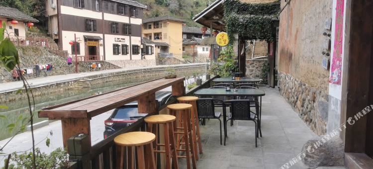 南靖塔下守望客栈图片