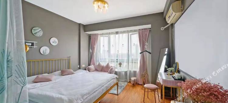 简爱影音酒店式公寓(宁波大学步行街店)图片