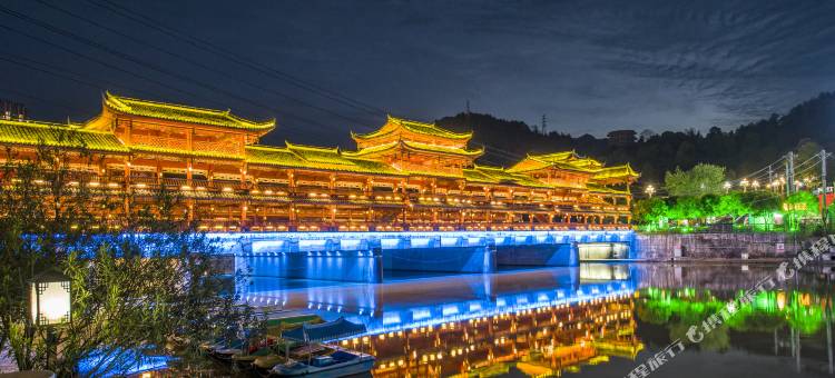 金鹏国际酒店(都匀大十字石板古街店)图片