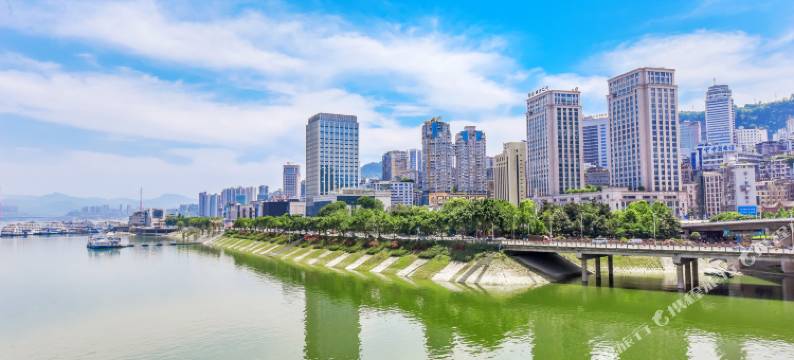 无喧·素禾高空江景酒店(万州万达广场店)图片