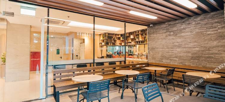格罗戈尔雅加达福克斯精简酒店(Fox Lite Grogol Jakarta)图片