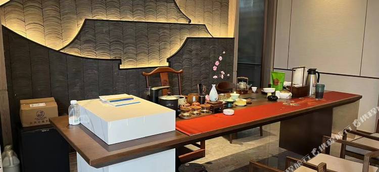 维也纳酒店(襄阳万达广场绿地店)图片