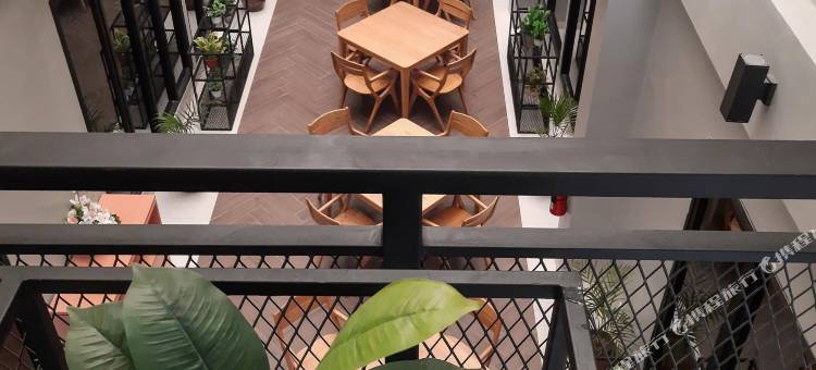 三宝垄克拉卡托沃特酒店(Votel Krakatau Boutique Hotel Semarang)图片