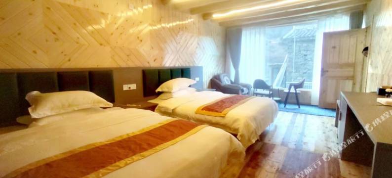 康定隐居民宿图片