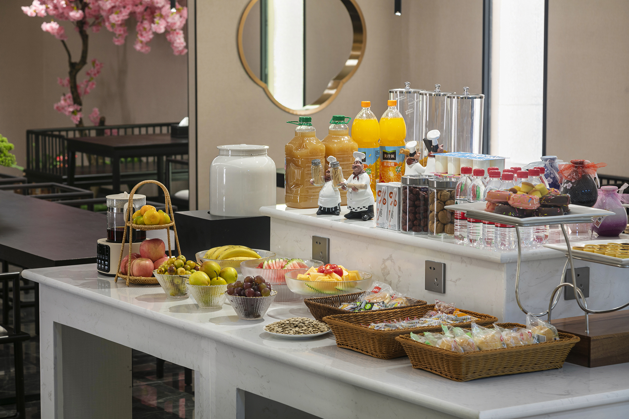 Xunxian Moshang Qingju HotelOver view