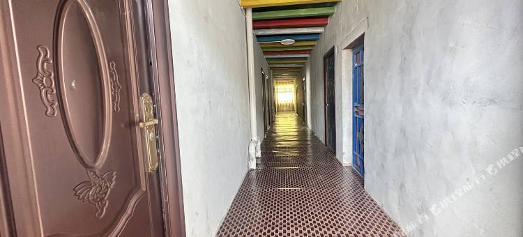 尼玛古老城堡宾馆图片