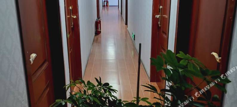 噶尔财富宾馆图片