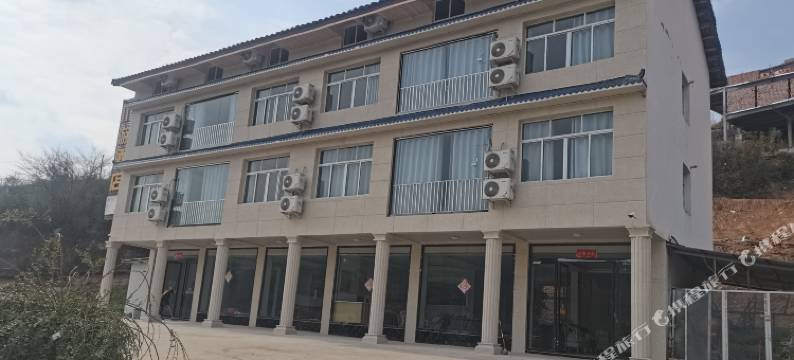 剑阁川游酒店图片