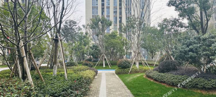 花半里·loft影音公寓(南昌新城吾悦广场店)图片