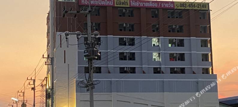 在萨穆特萨空的苏安索姆(At Samutsakorn Suansom)图片