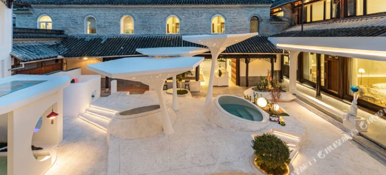 腾冲凤凰台·梦萦温泉度假酒店图片