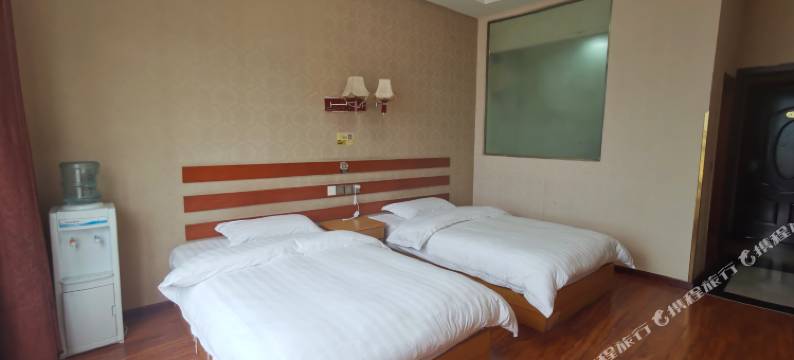 汉源四海酒店图片