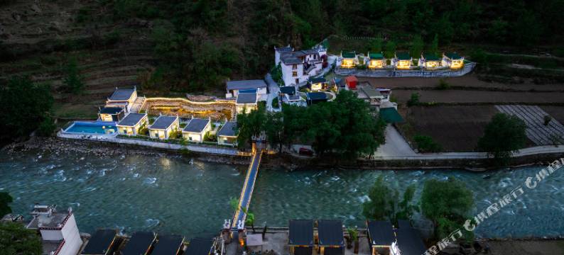 丹巴墨熙藏域酒店图片