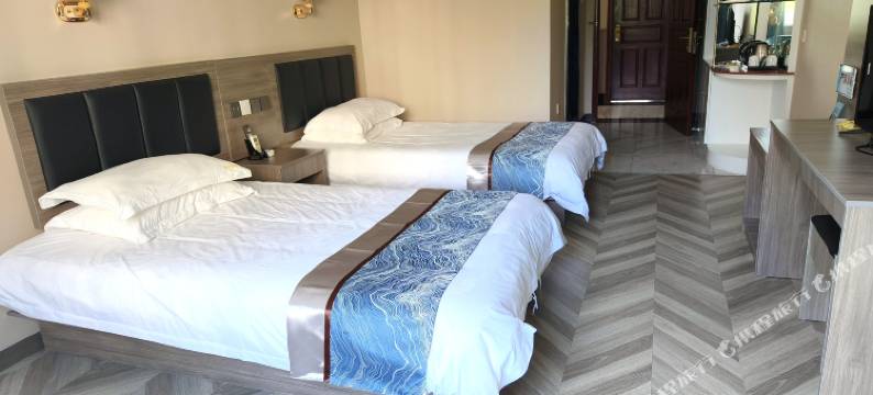 桐庐七彩宾馆(桐君山店)图片