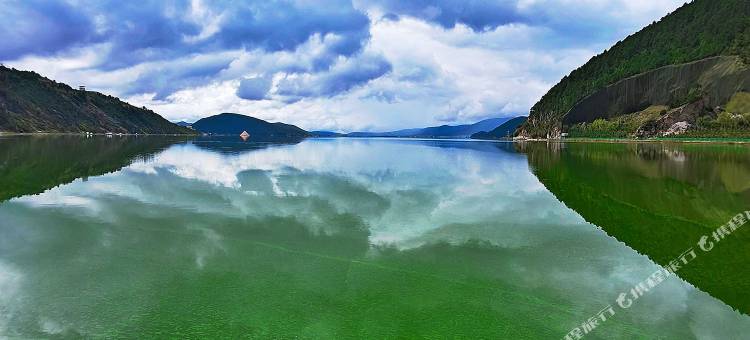 香格里拉倾城一品客栈(月光广场店)图片