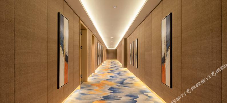 万华丽呈睿轩酒店(烟台西站蓬莱机场店)图片