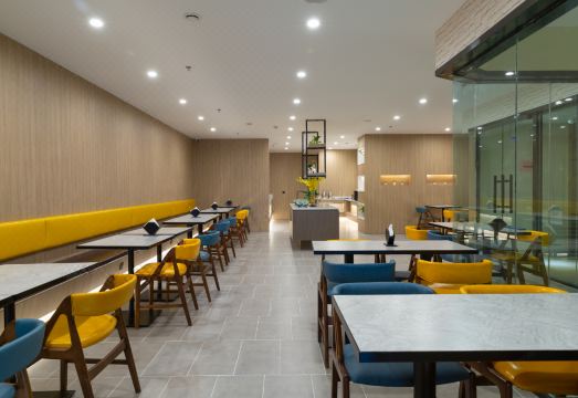 HanTing Premium Hotel (Qingdao North Railway Station Yongping Road Subway Station) Hotel Overview