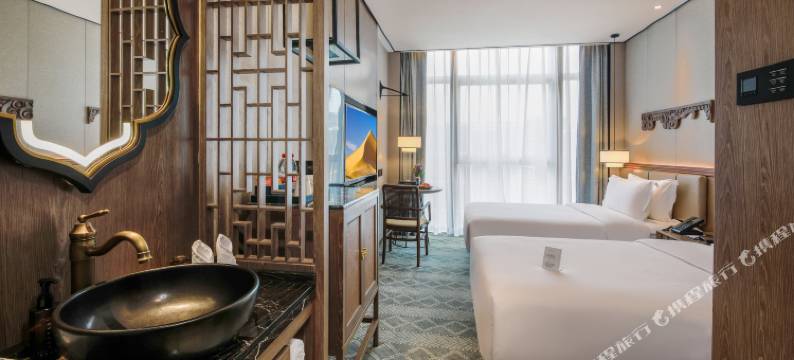 深圳湾阅潮酒店(科技园店)图片